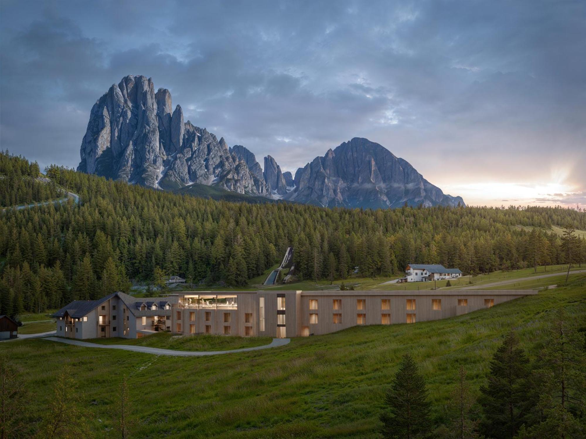 Hotel Cendevaves Alpine Silence Santa Cristina Val Gardena Exterior foto
